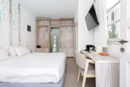 The Museum Project Oia - 137