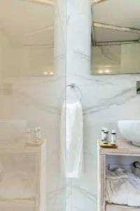 The Museum Project Oia - 130