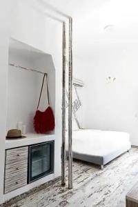 The Museum Project Oia - 42