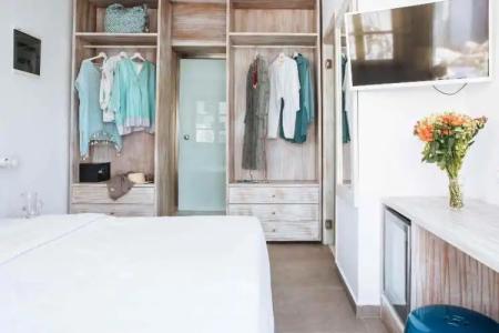 The Museum Project Oia - 111