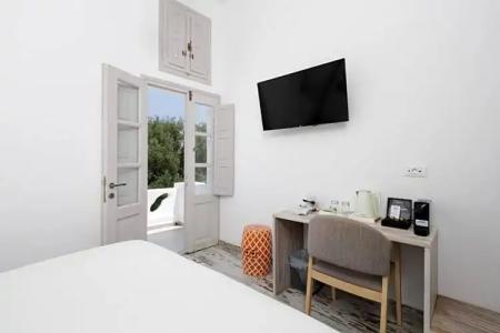 The Museum Project Oia - 40