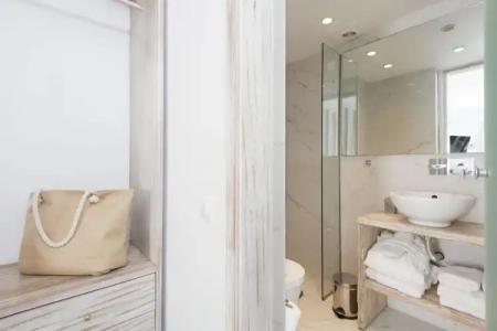 The Museum Project Oia - 8