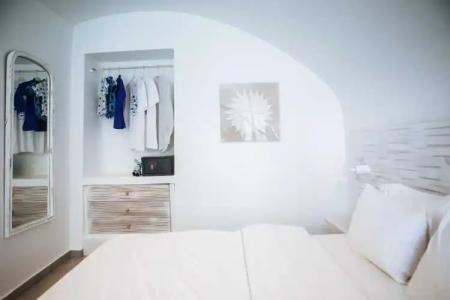 The Museum Project Oia - 231