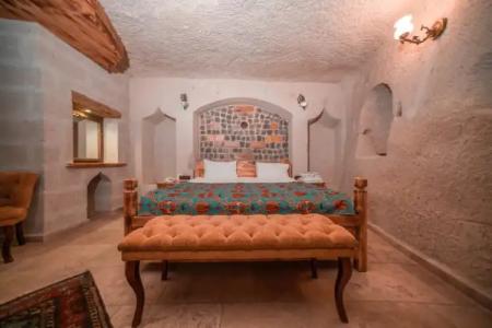 Zeus Cave Suites - 93