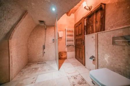 Zeus Cave Suites - 106