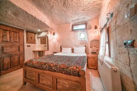 Zeus Cave Suites - 109