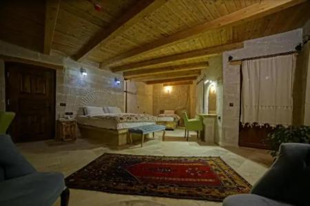 Zeus Cave Suites - 57