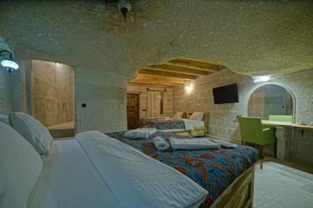 Zeus Cave Suites - 6