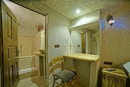 Zeus Cave Suites - 77