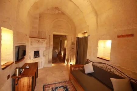 Sarnich Cave Suites - 119