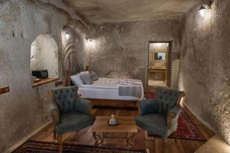 Sarnich Cave Suites - 107