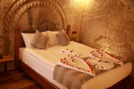 Sarnich Cave Suites - 125