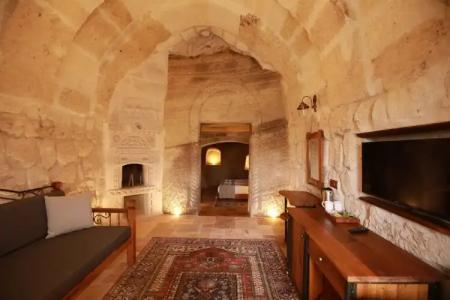 Sarnich Cave Suites - 118