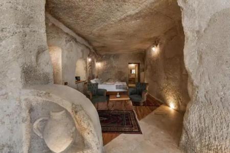 Sarnich Cave Suites - 103