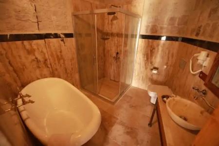 Sarnich Cave Suites - 60