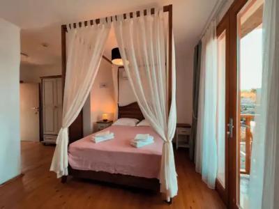 Alice Tatil Evi - 82