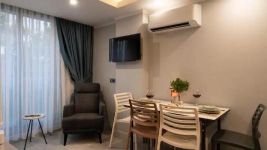 OPERA SUITES Apart - 66