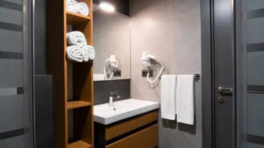 OPERA SUITES Apart - 172