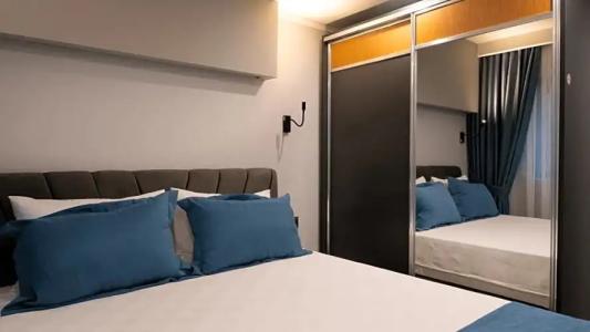 OPERA SUITES Apart - 185