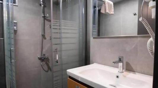 OPERA SUITES Apart - 127