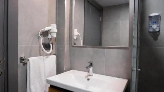 OPERA SUITES Apart - 157