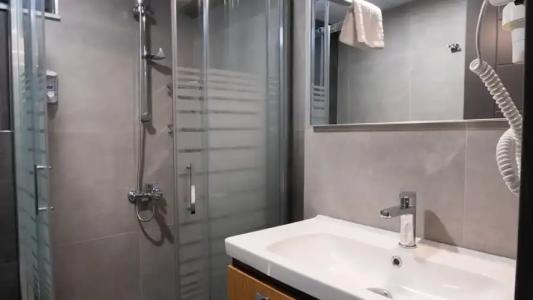 OPERA SUITES Apart - 140