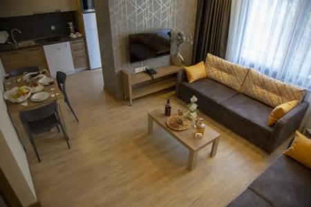 Golden World Suite - 44