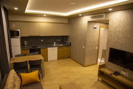 Golden World Suite - 43