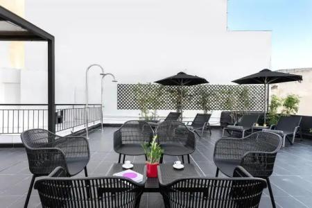 Nin&Bau Sarri 2 - 18