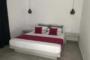 Dragonfly Villas, Kamari