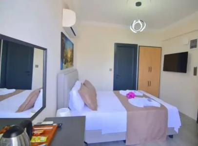 Mykonut Boutique Suites - 157