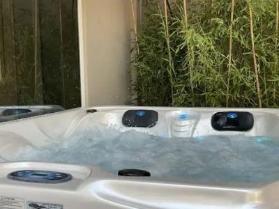 Athens Warehouse Boutique & Suites - 39