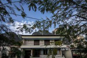 The Holy Rock - Hostel at meteora, Kalambaka