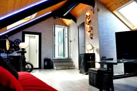 Palazzo Settembrini 49 - 40