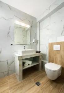 ASTERAS STUDIOS - 20