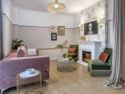 The Pinnacle Athens - 1