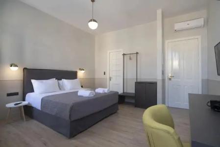 Plaka Arch Suites - 4