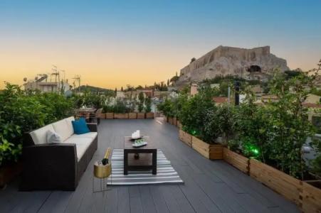 Plaka Arch Suites - 41