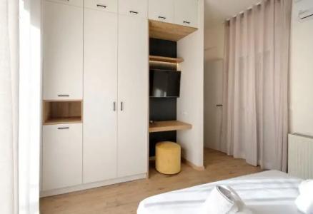 Odyssey Residence - 355
