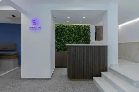 Acro Urban Suites - 16