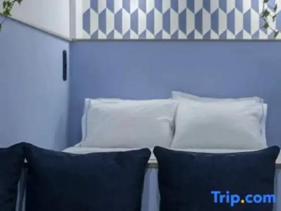 Acro Urban Suites - 124