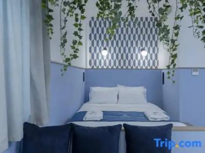 Acro Urban Suites - 121