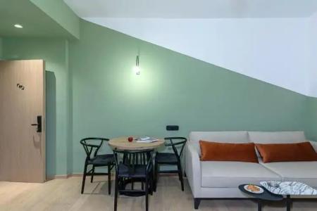 Acro Urban Suites - 82