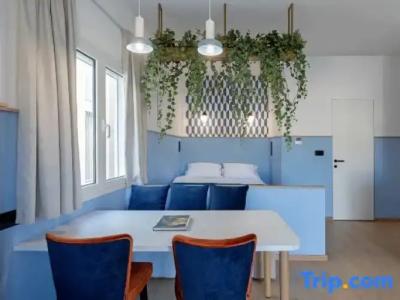 Acro Urban Suites - 127