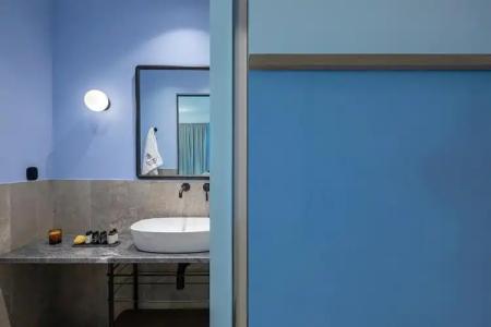 Acro Urban Suites - 10