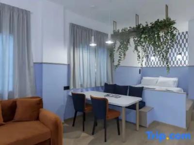 Acro Urban Suites - 128