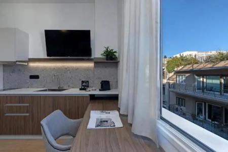 Acro Urban Suites - 124