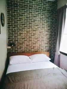 White House Hostel - 33