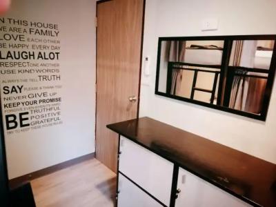White House Hostel - 23