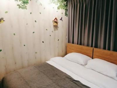 White House Hostel - 45